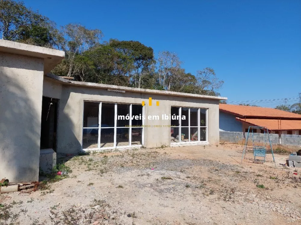 Chácara à venda com 4 quartos, 1000m² - Foto 2