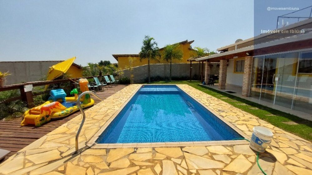 Chácara à venda com 3 quartos, 1000m² - Foto 2