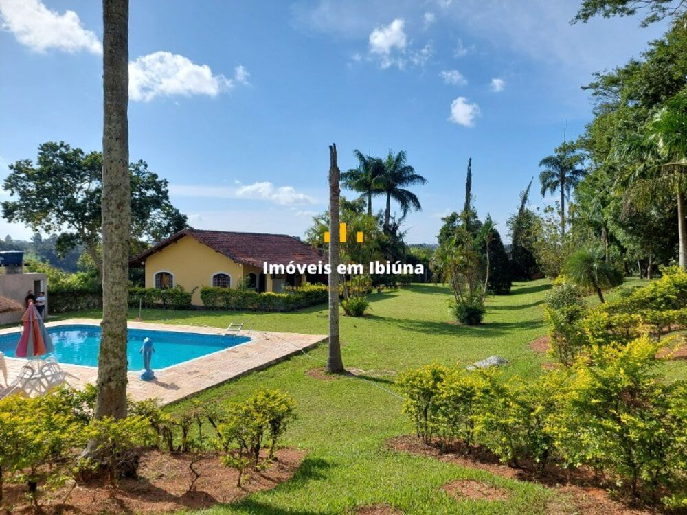 Sítio à venda com 3 quartos, 11000m² - Foto 1