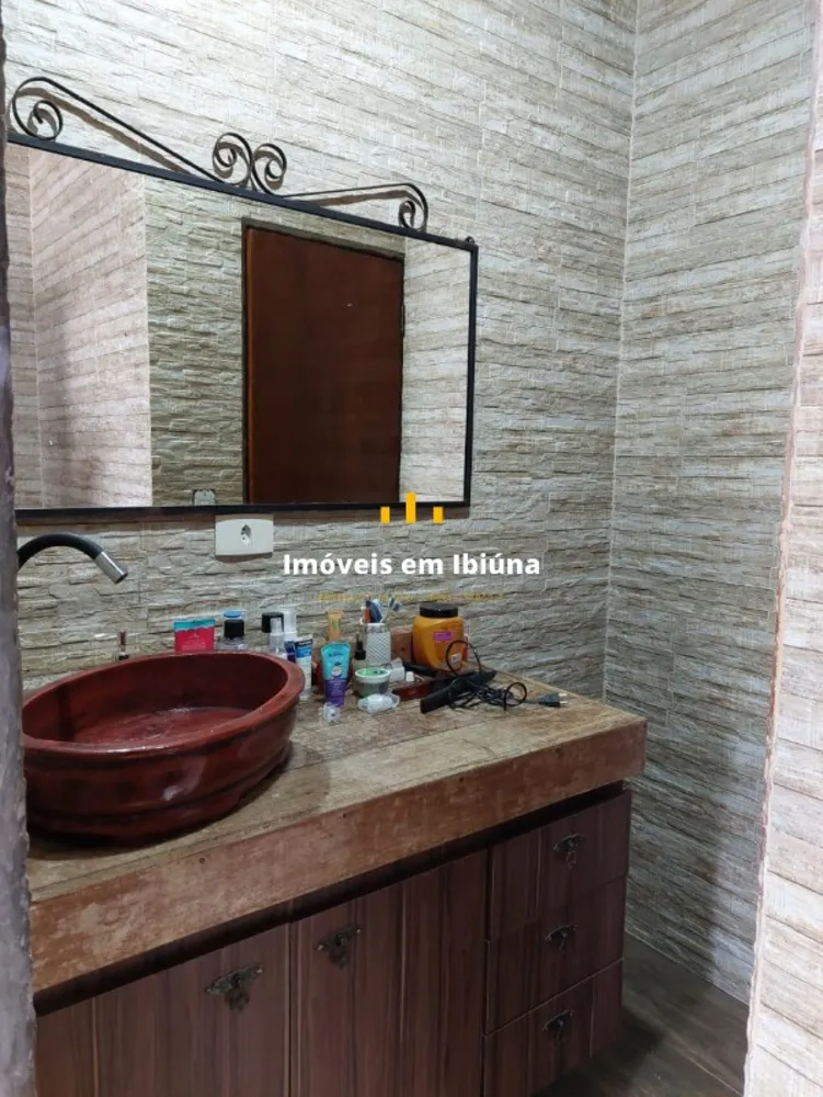 Chácara, 3 quartos, 1500 m² - Foto 1