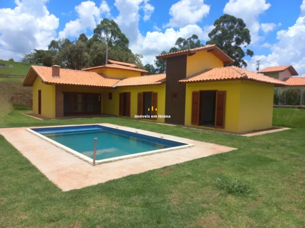 Chácara à venda com 3 quartos, 1100m² - Foto 1