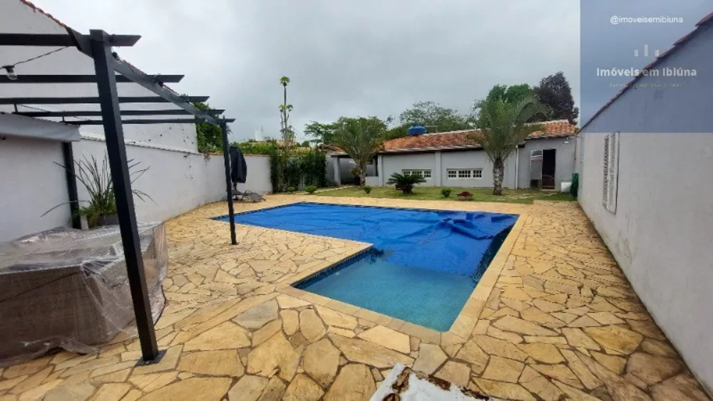 Chácara à venda com 3 quartos, 1020m² - Foto 1