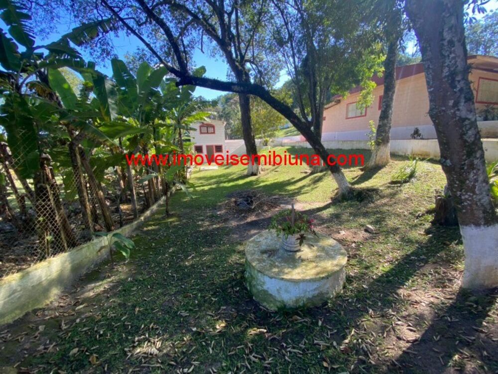 Chácara à venda com 4 quartos, 2200m² - Foto 8