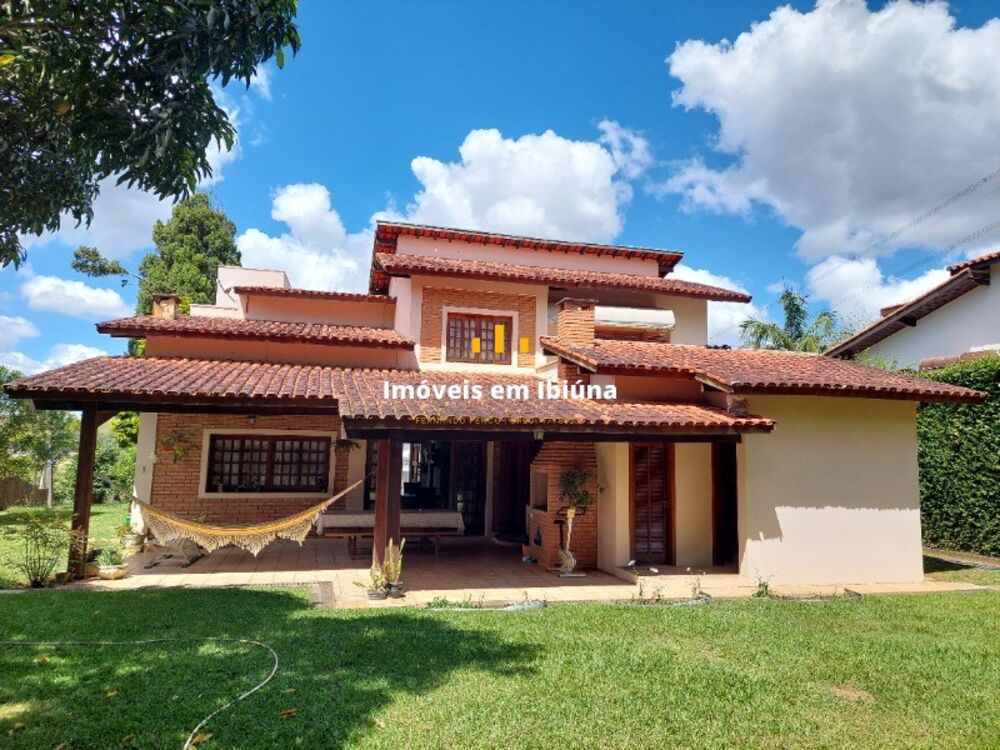 Chácara, 4 quartos, 1080 m² - Foto 1