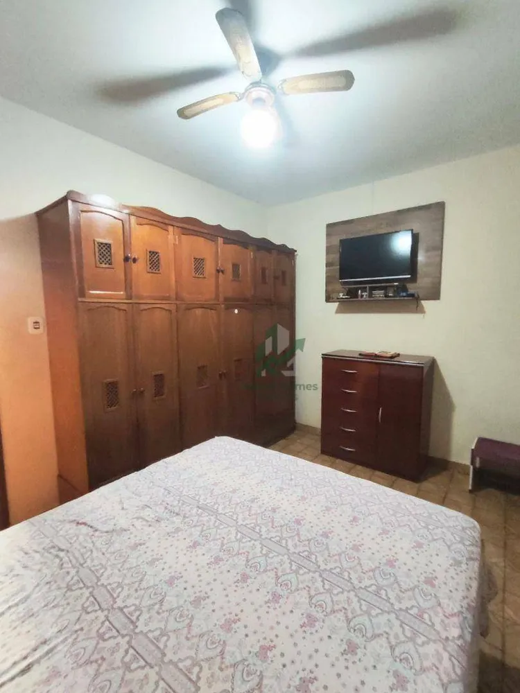 Casa, 4 quartos, 227 m² - Foto 4