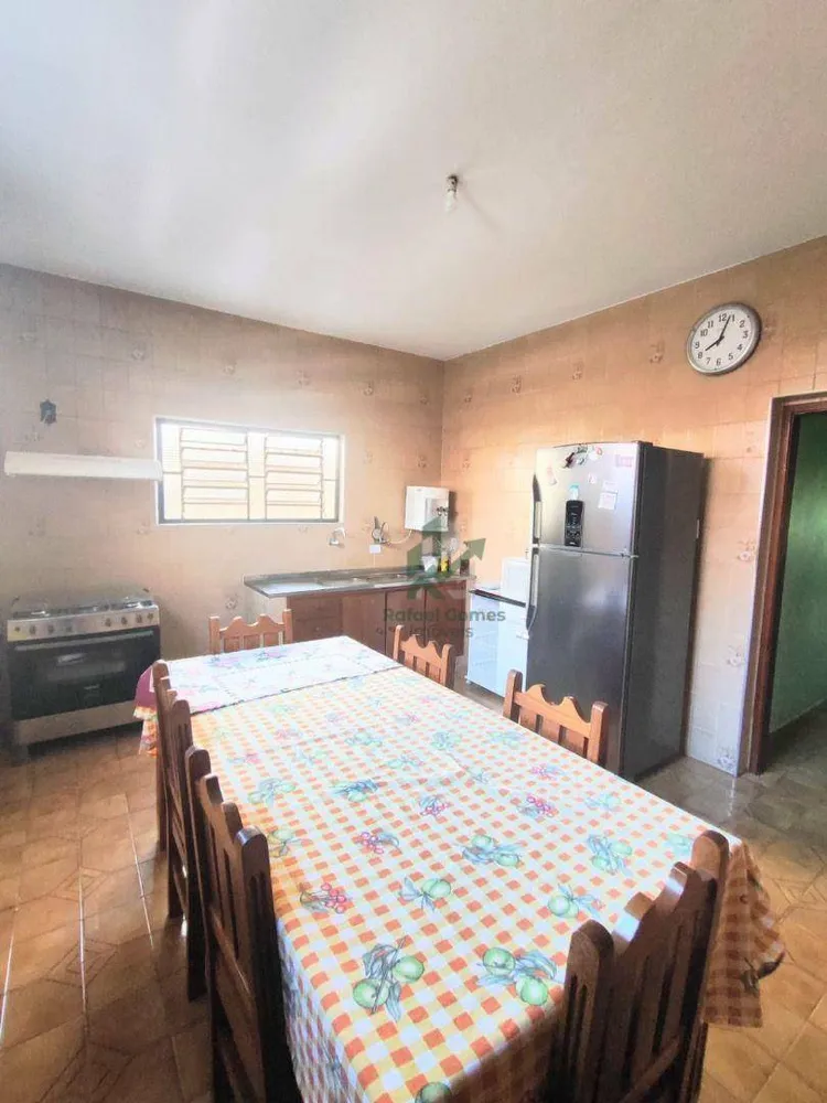 Casa, 4 quartos, 227 m² - Foto 10