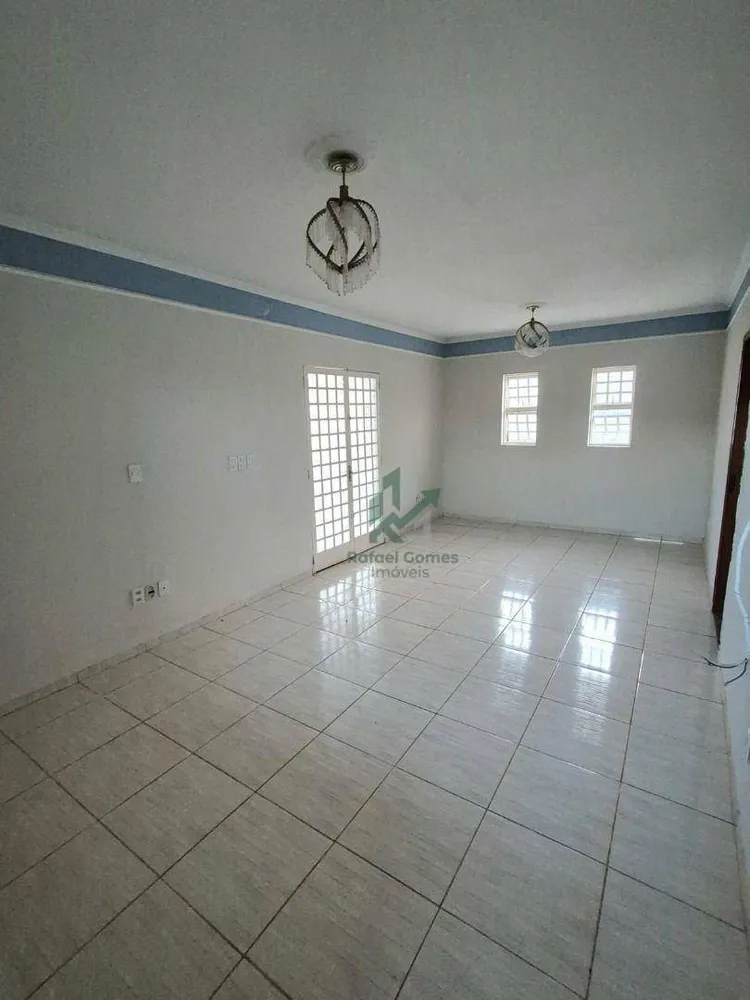 Casa, 3 quartos, 180 m² - Foto 4