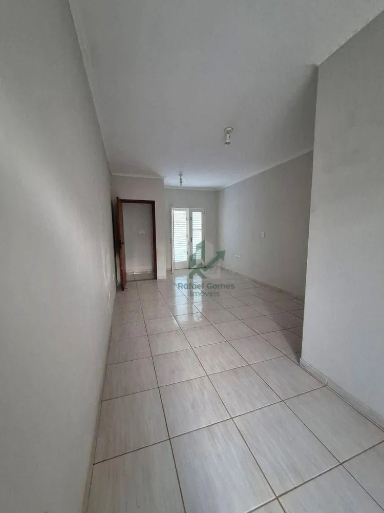 Casa, 3 quartos, 180 m² - Foto 3