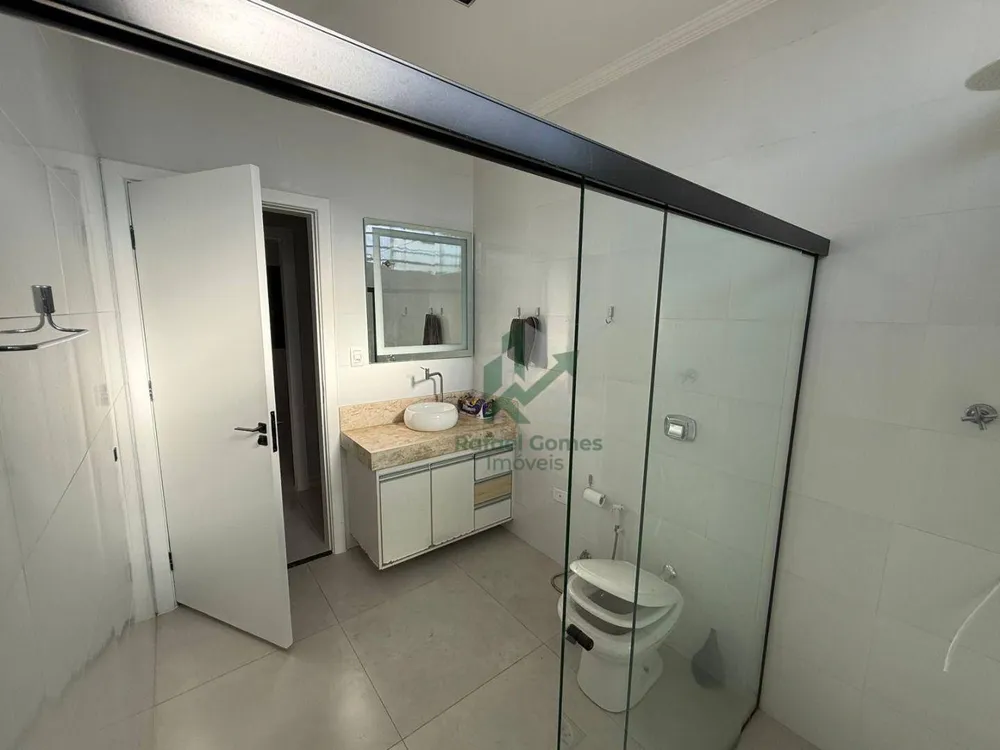 Casa, 5 quartos, 209 m² - Foto 2