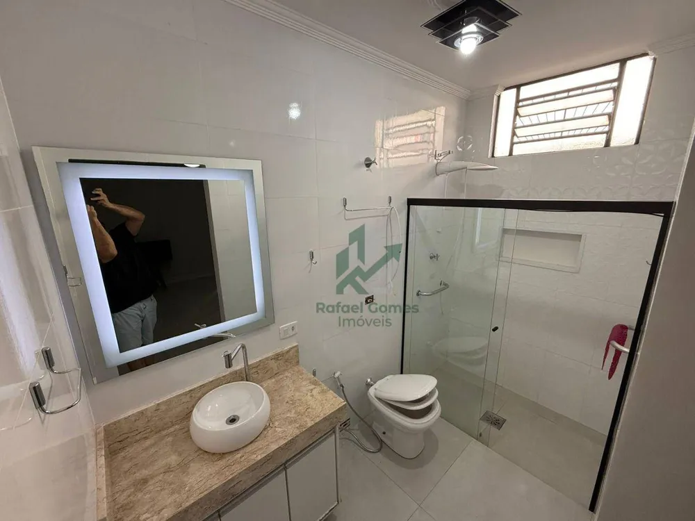 Casa, 5 quartos, 209 m² - Foto 8