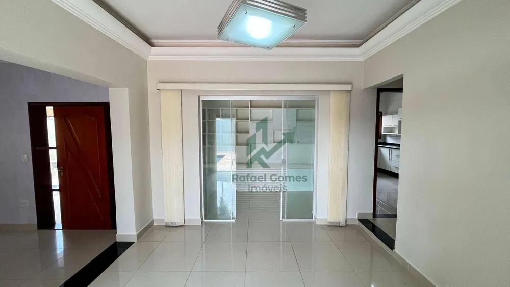 Casa, 3 quartos, 320 m² - Foto 3