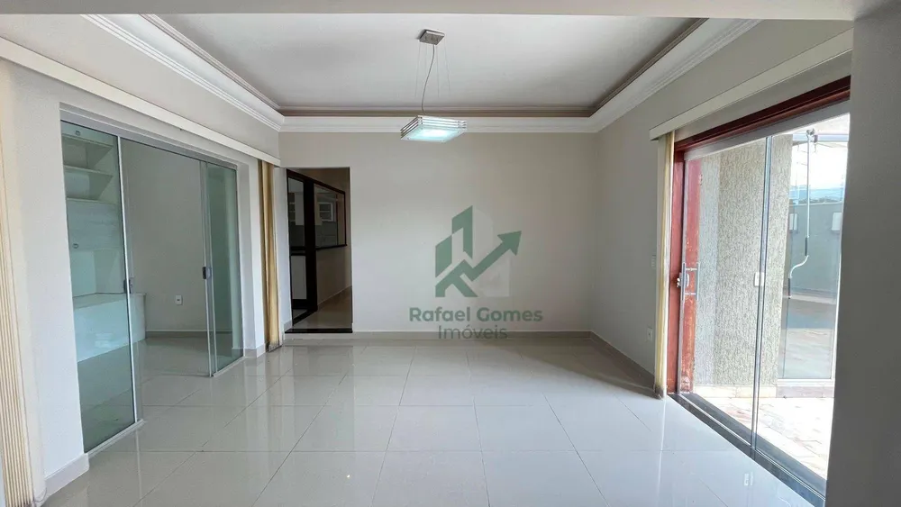 Casa, 3 quartos, 320 m² - Foto 2