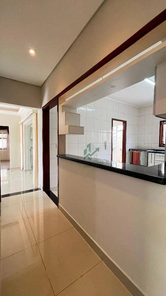 Casa, 3 quartos, 320 m² - Foto 4