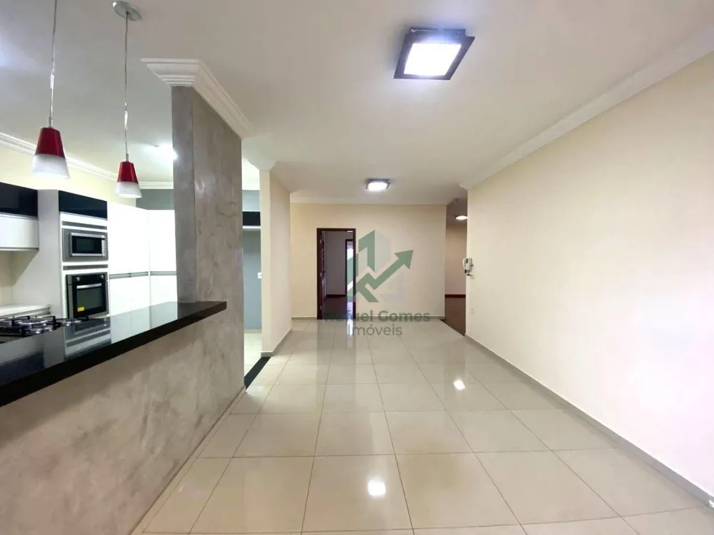Casa, 3 quartos, 250 m² - Foto 6