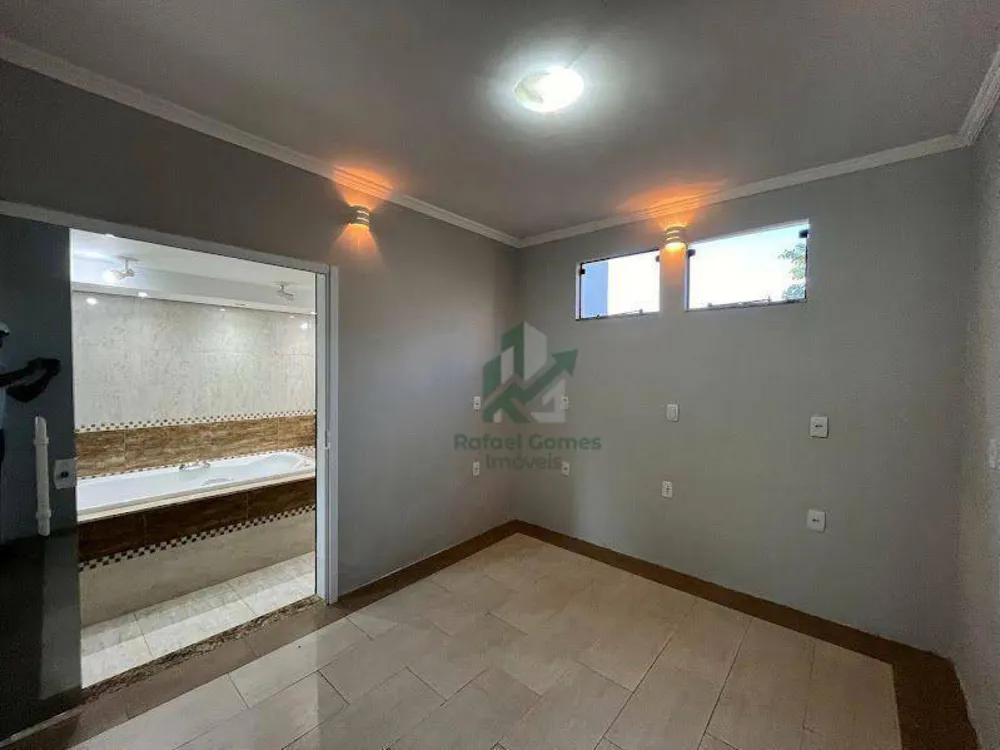 Casa, 3 quartos, 213 m² - Foto 4