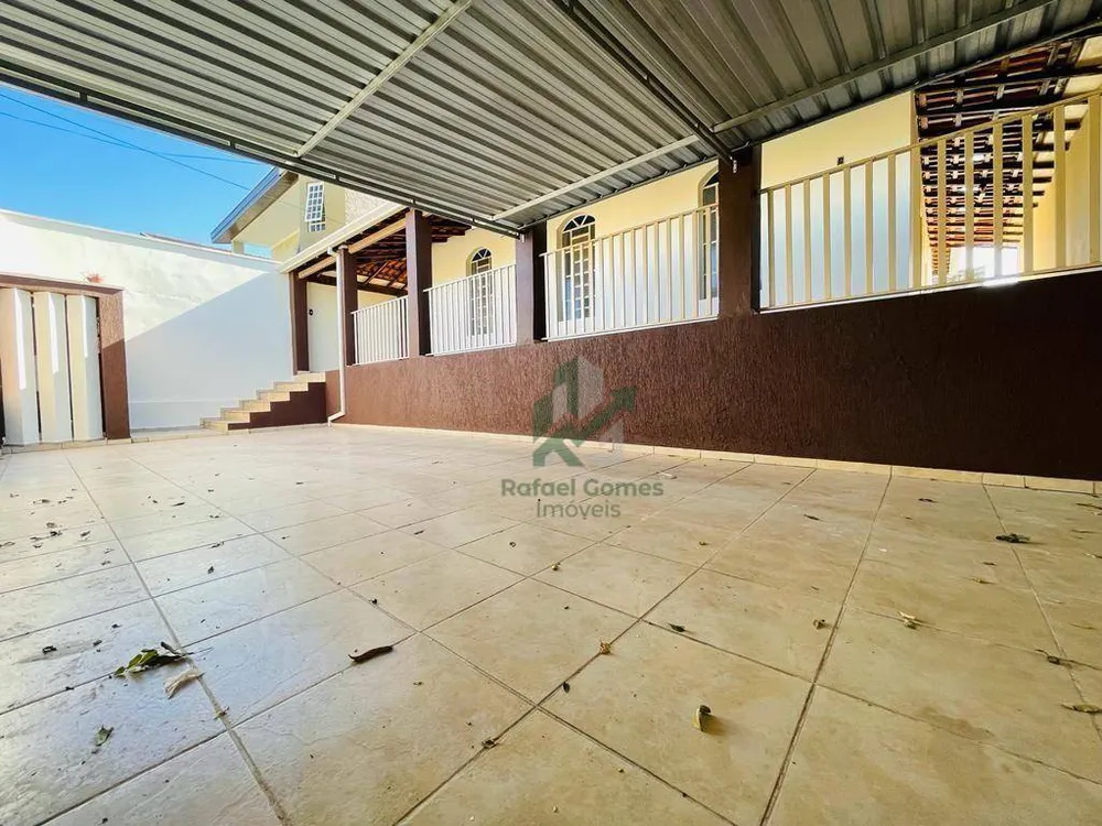 Casa, 3 quartos, 158 m² - Foto 1