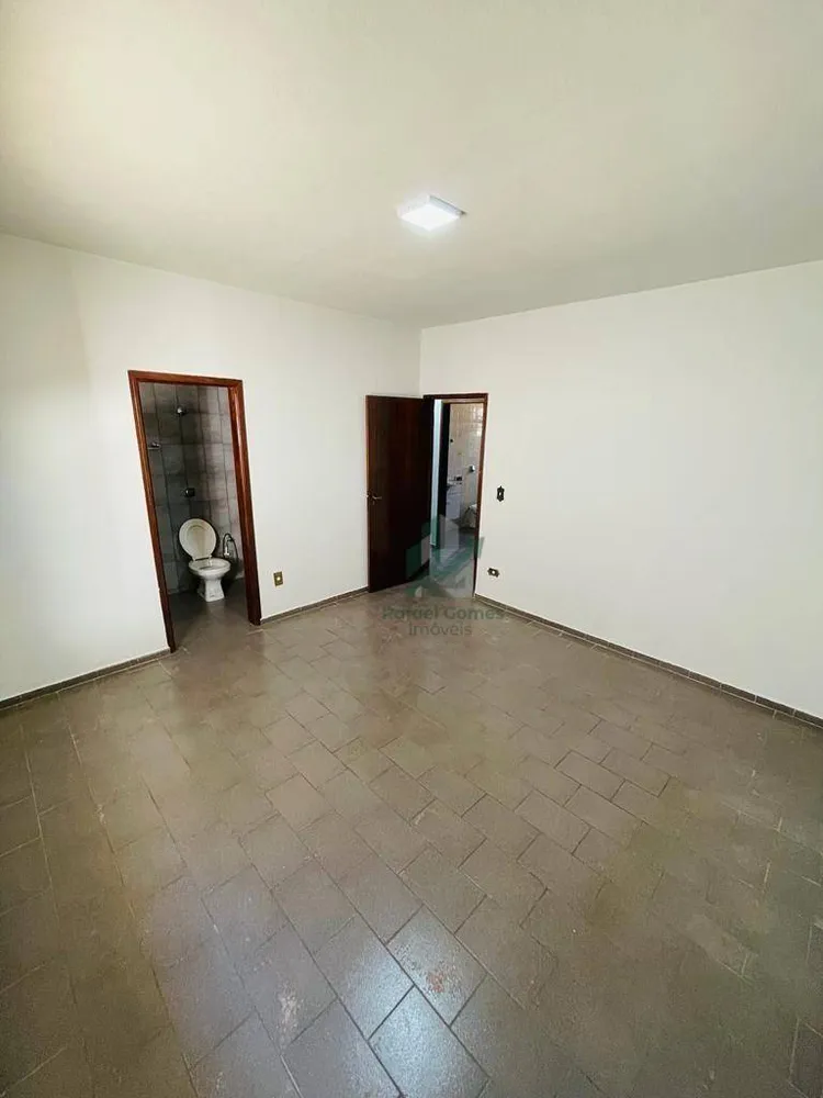 Casa, 3 quartos, 158 m² - Foto 4