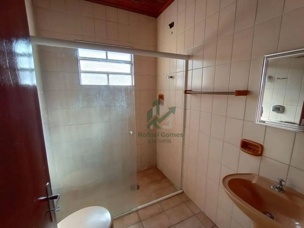Casa, 4 quartos, 180 m² - Foto 2
