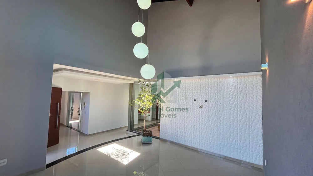 Casa, 3 quartos, 230 m² - Foto 3