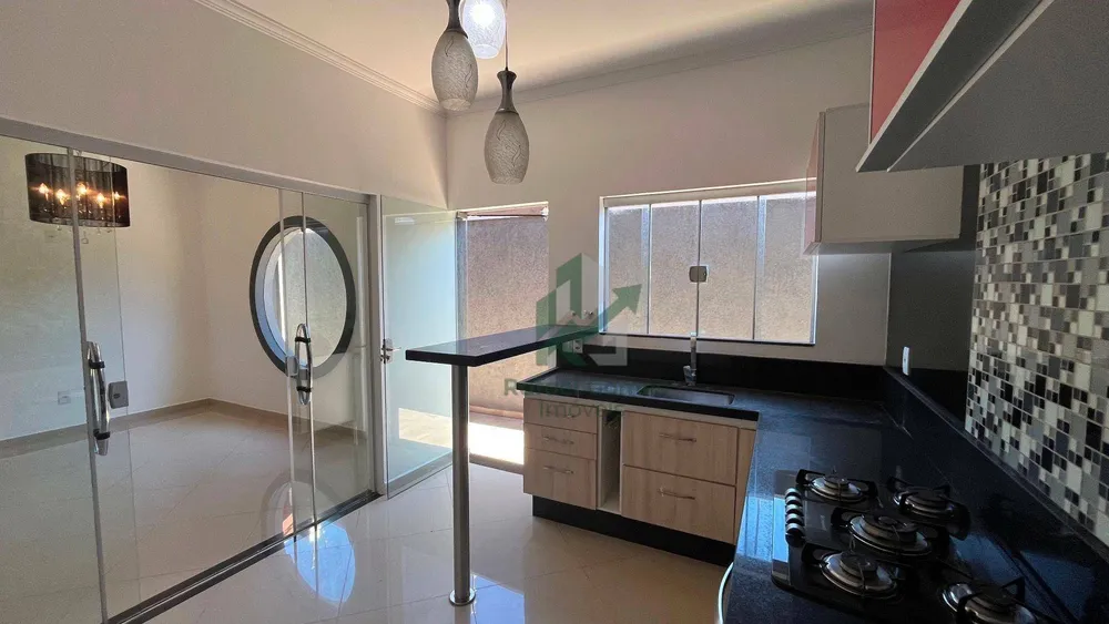 Casa, 3 quartos, 230 m² - Foto 9