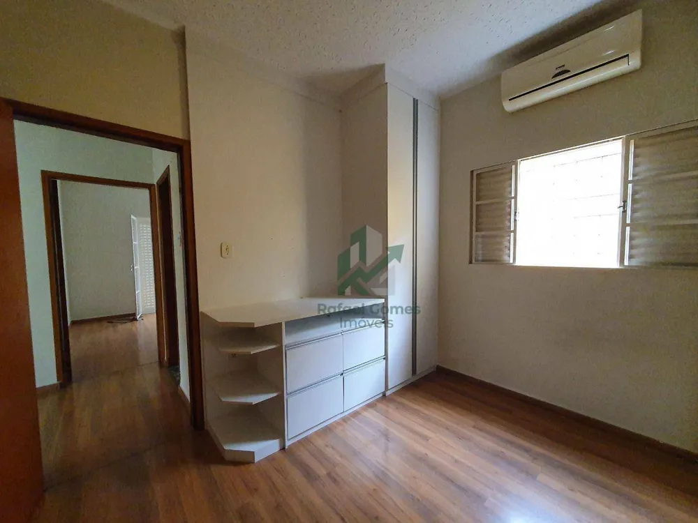 Casa, 3 quartos, 260 m² - Foto 14