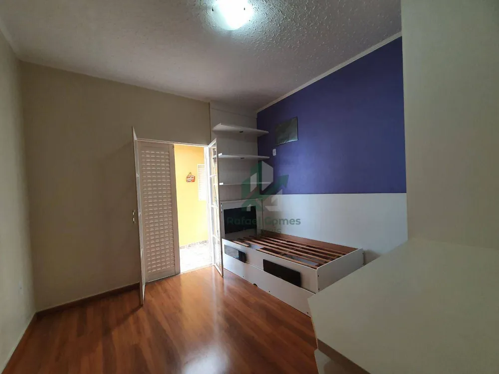 Casa, 3 quartos, 260 m² - Foto 4