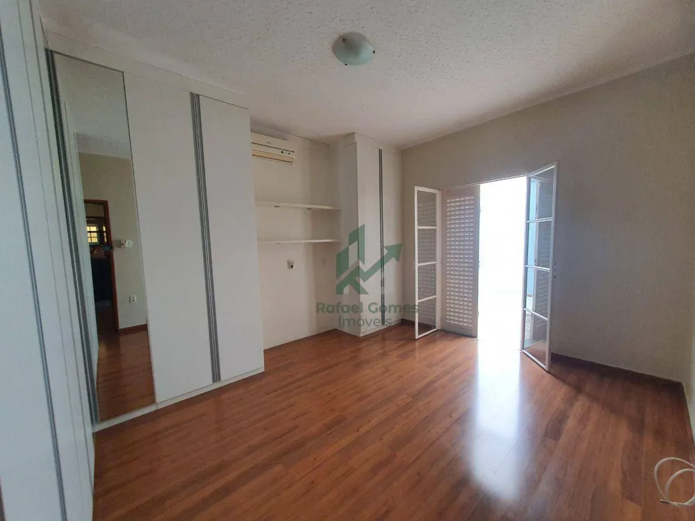 Casa, 3 quartos, 260 m² - Foto 11