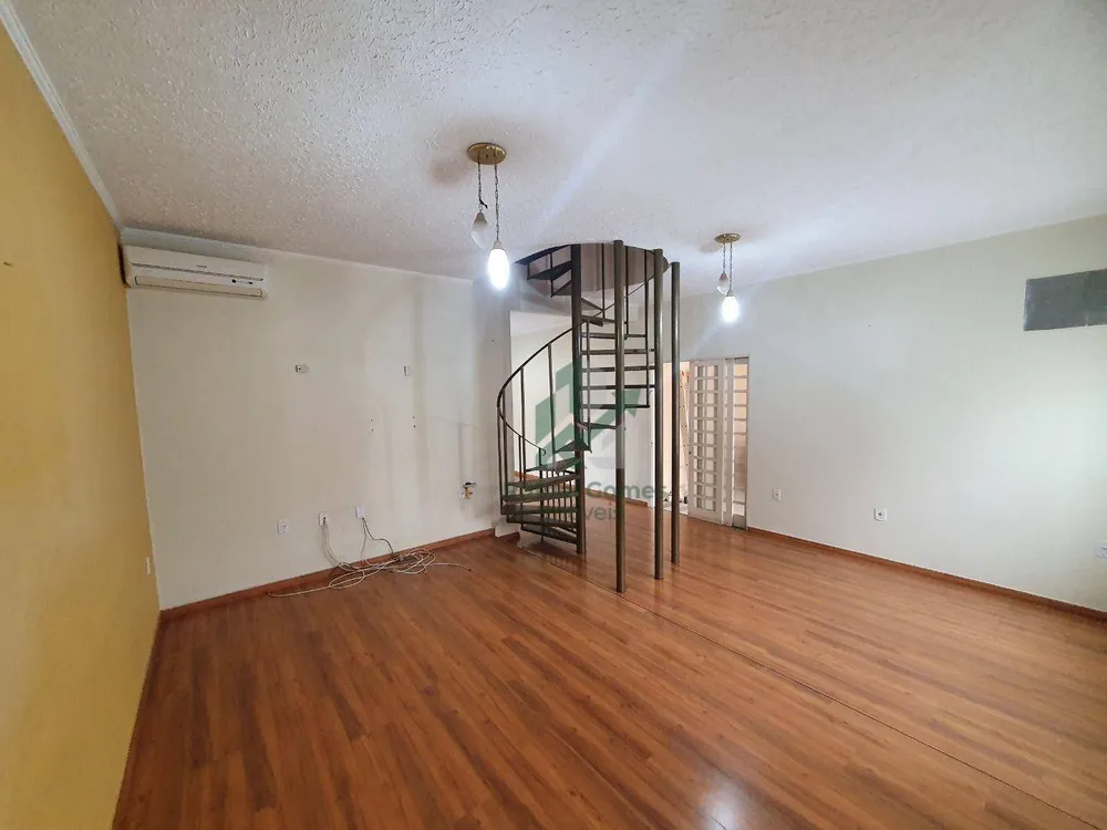 Casa, 3 quartos, 260 m² - Foto 10
