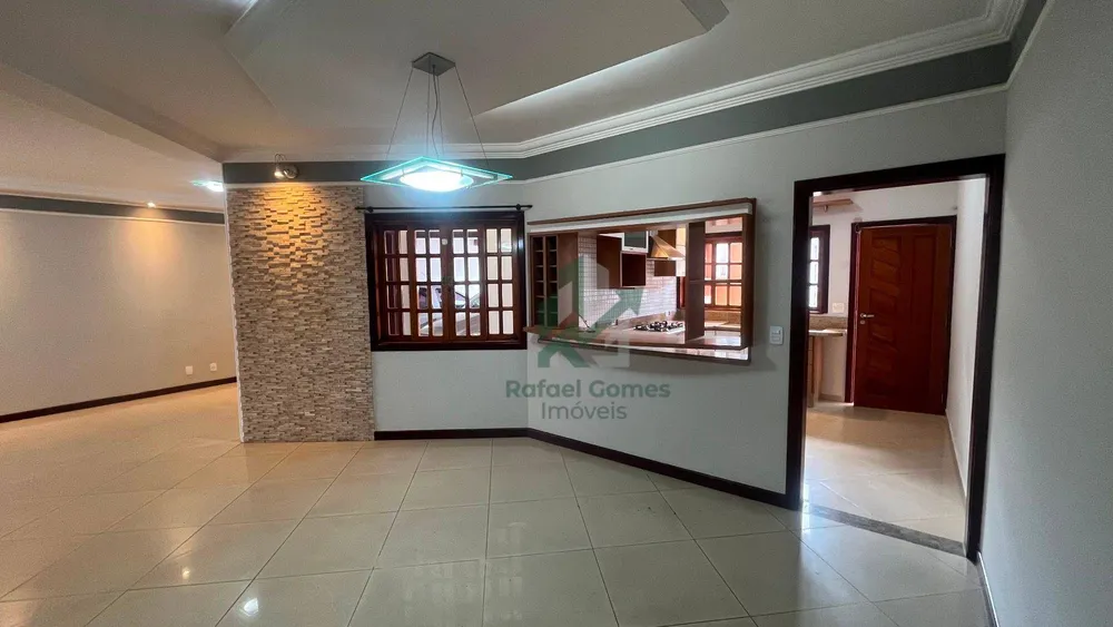 Casa, 3 quartos, 204 m² - Foto 2