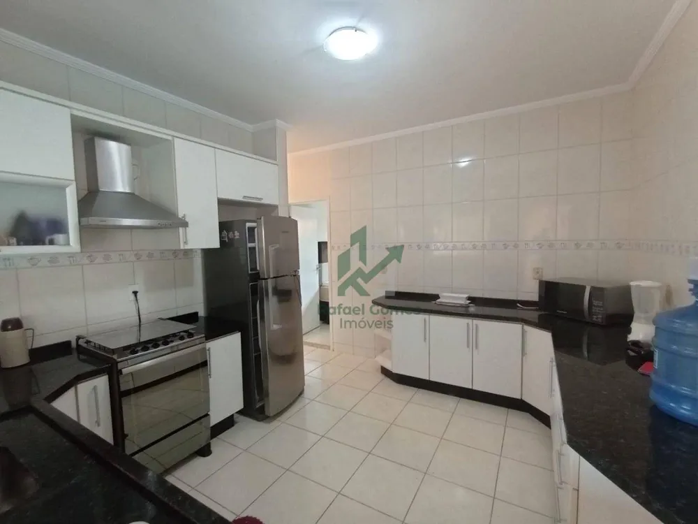 Casa, 5 quartos, 229 m² - Foto 9