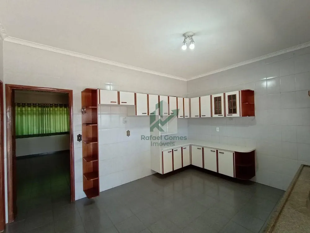 Casa, 3 quartos, 190 m² - Foto 3