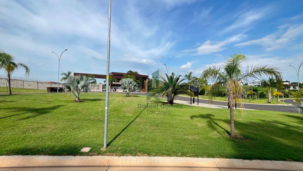 Loteamento e Condomínio, 424 m² - Foto 1