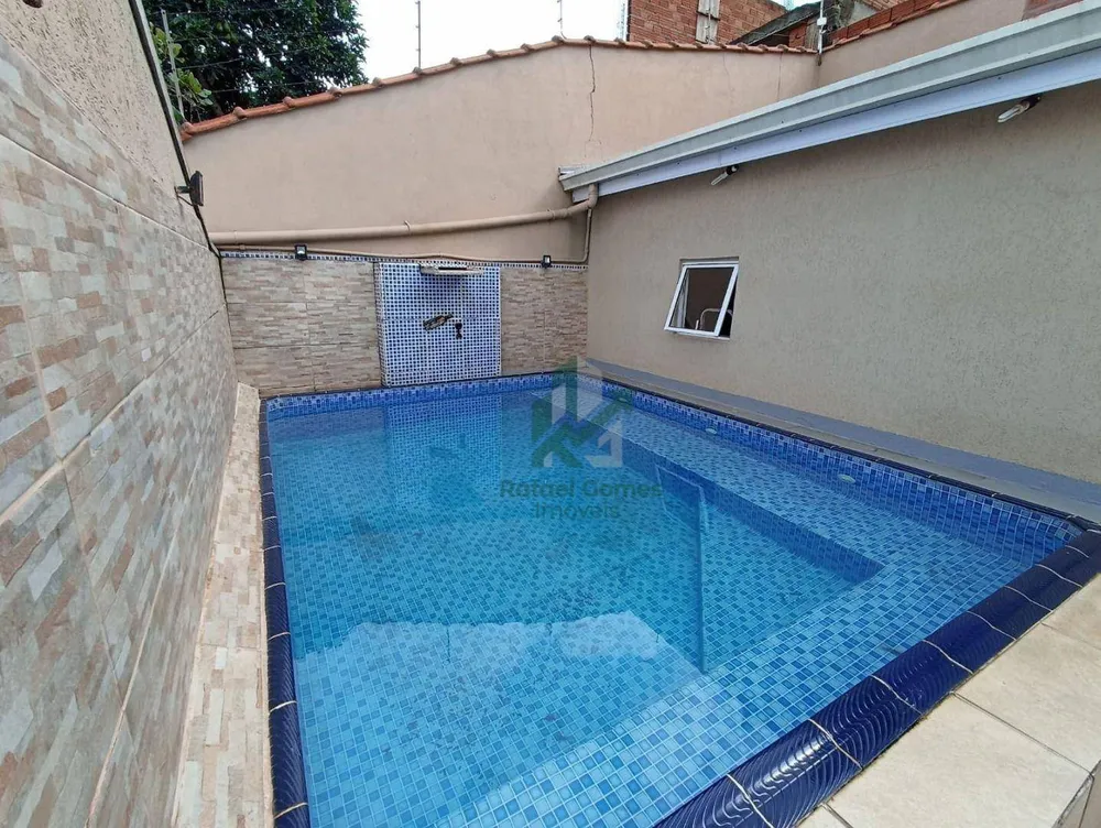 Casa, 3 quartos, 198 m² - Foto 1