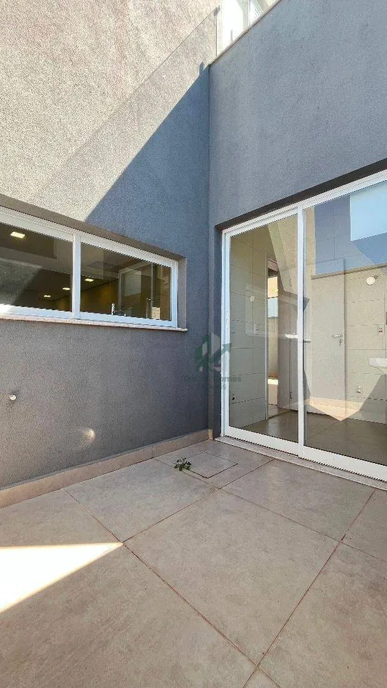 Casa, 3 quartos, 158 m² - Foto 2