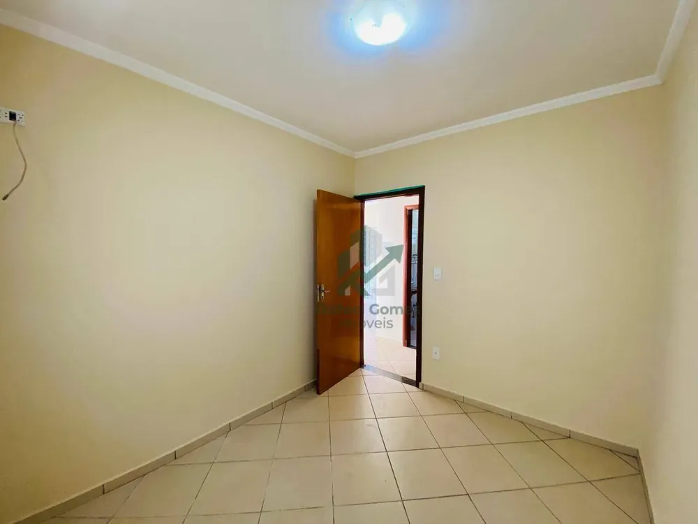 Casa, 3 quartos, 194 m² - Foto 8