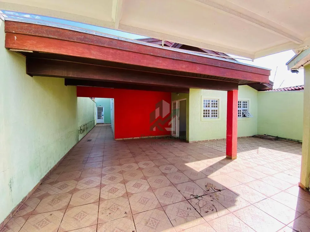 Casa, 3 quartos, 194 m² - Foto 1