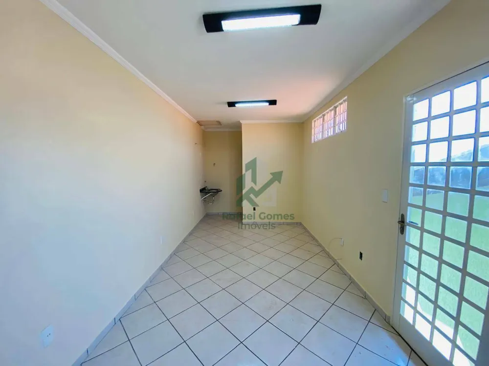 Casa, 3 quartos, 194 m² - Foto 3