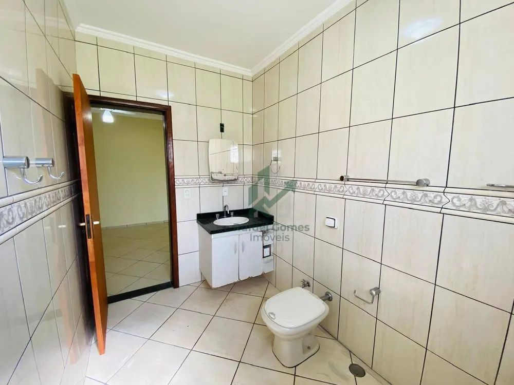 Casa, 3 quartos, 194 m² - Foto 4
