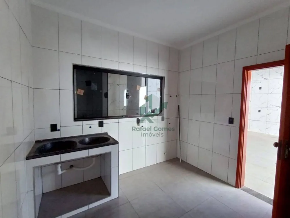 Casa, 3 quartos, 200 m² - Foto 4