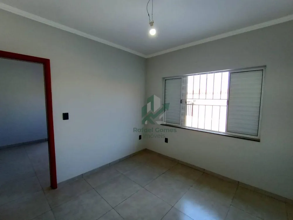 Casa, 3 quartos, 200 m² - Foto 1