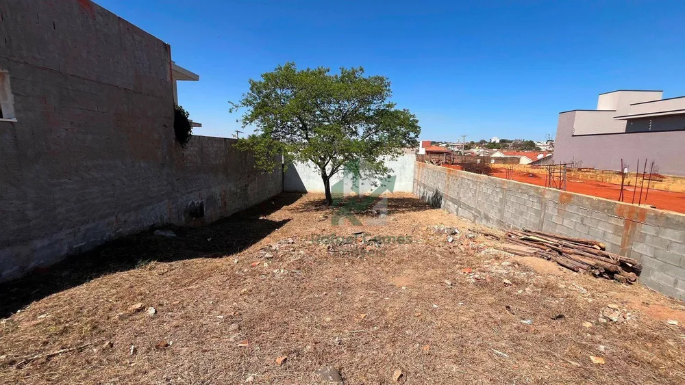 Terreno, 300 m² - Foto 1