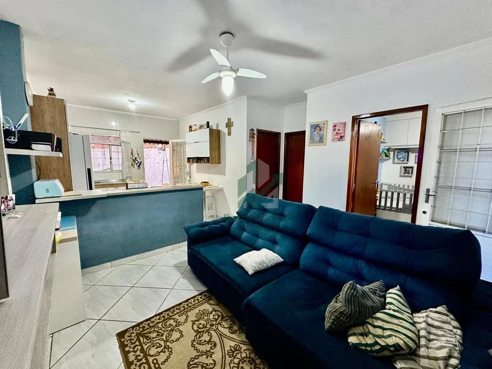 Casa, 2 quartos, 49 m² - Foto 1