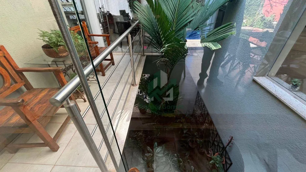 Casa, 3 quartos, 290 m² - Foto 4