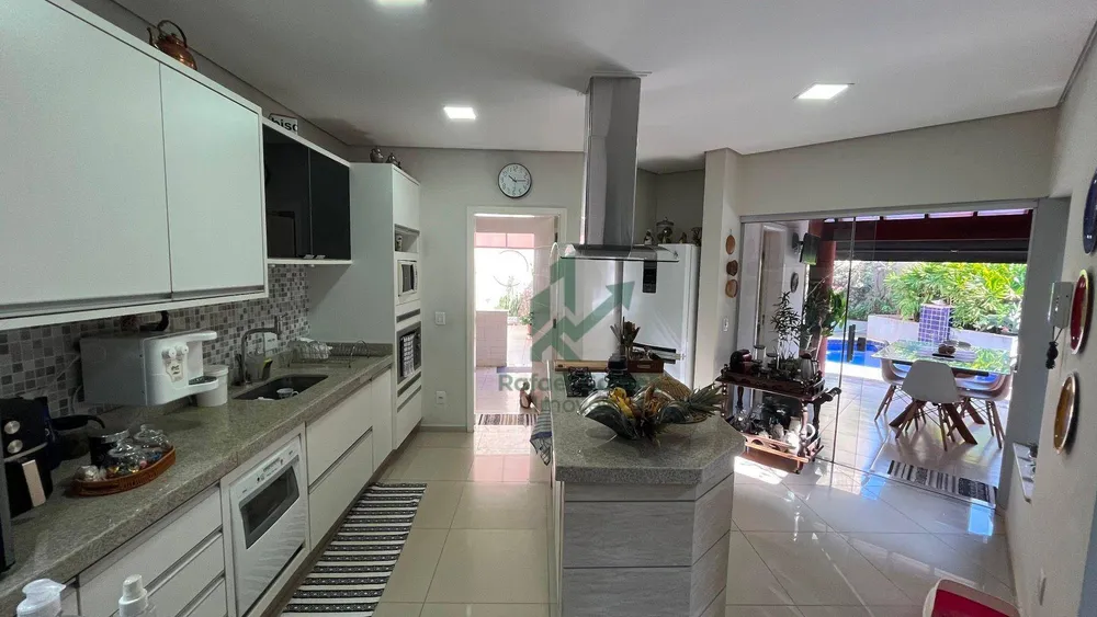 Casa, 3 quartos, 290 m² - Foto 16