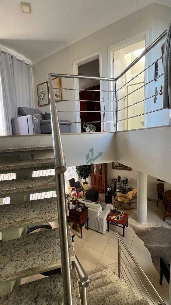 Casa, 3 quartos, 290 m² - Foto 8