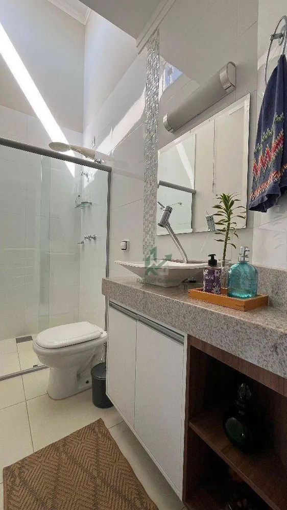 Casa, 3 quartos, 290 m² - Foto 1