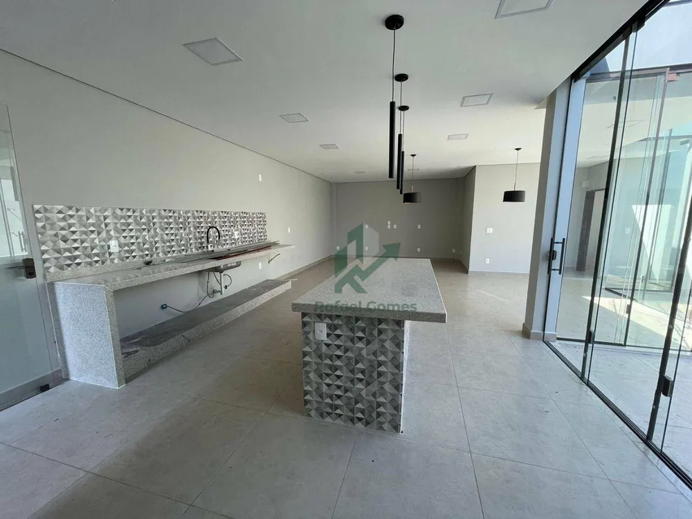 Casa, 3 quartos, 290 m² - Foto 3
