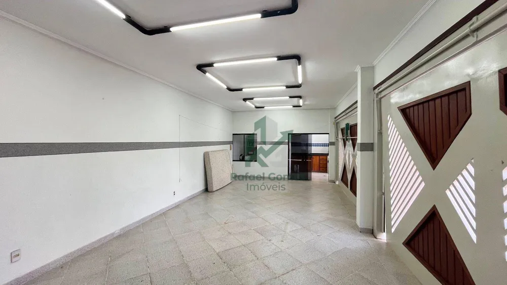 Casa, 3 quartos, 300 m² - Foto 11