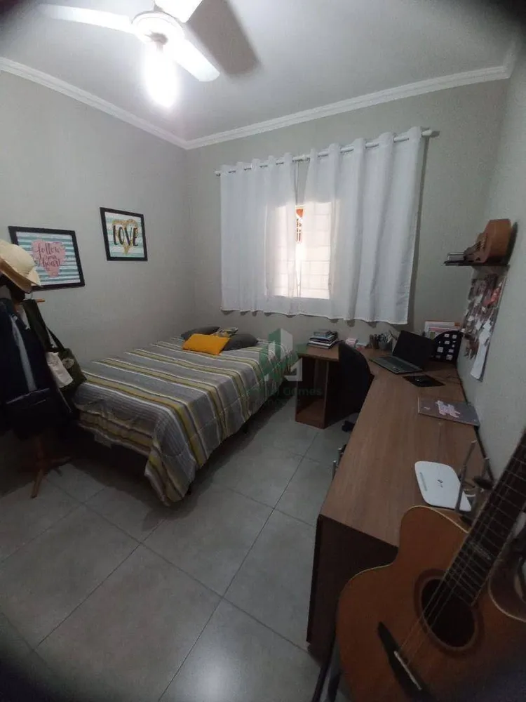 Casa, 3 quartos, 210 m² - Foto 7