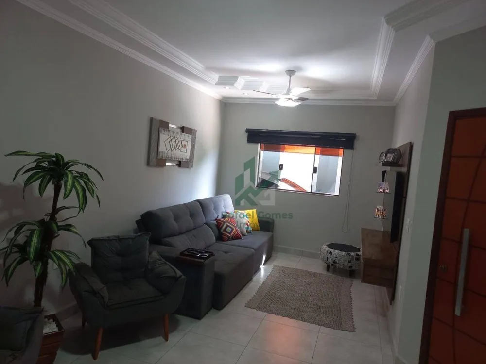 Casa, 3 quartos, 210 m² - Foto 9